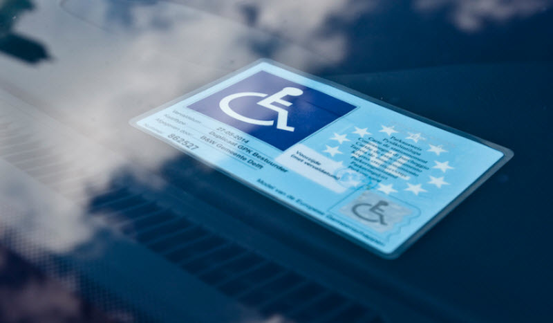 ‘Digitalisering gehandicaptenparkeerkaart dringend nodig’