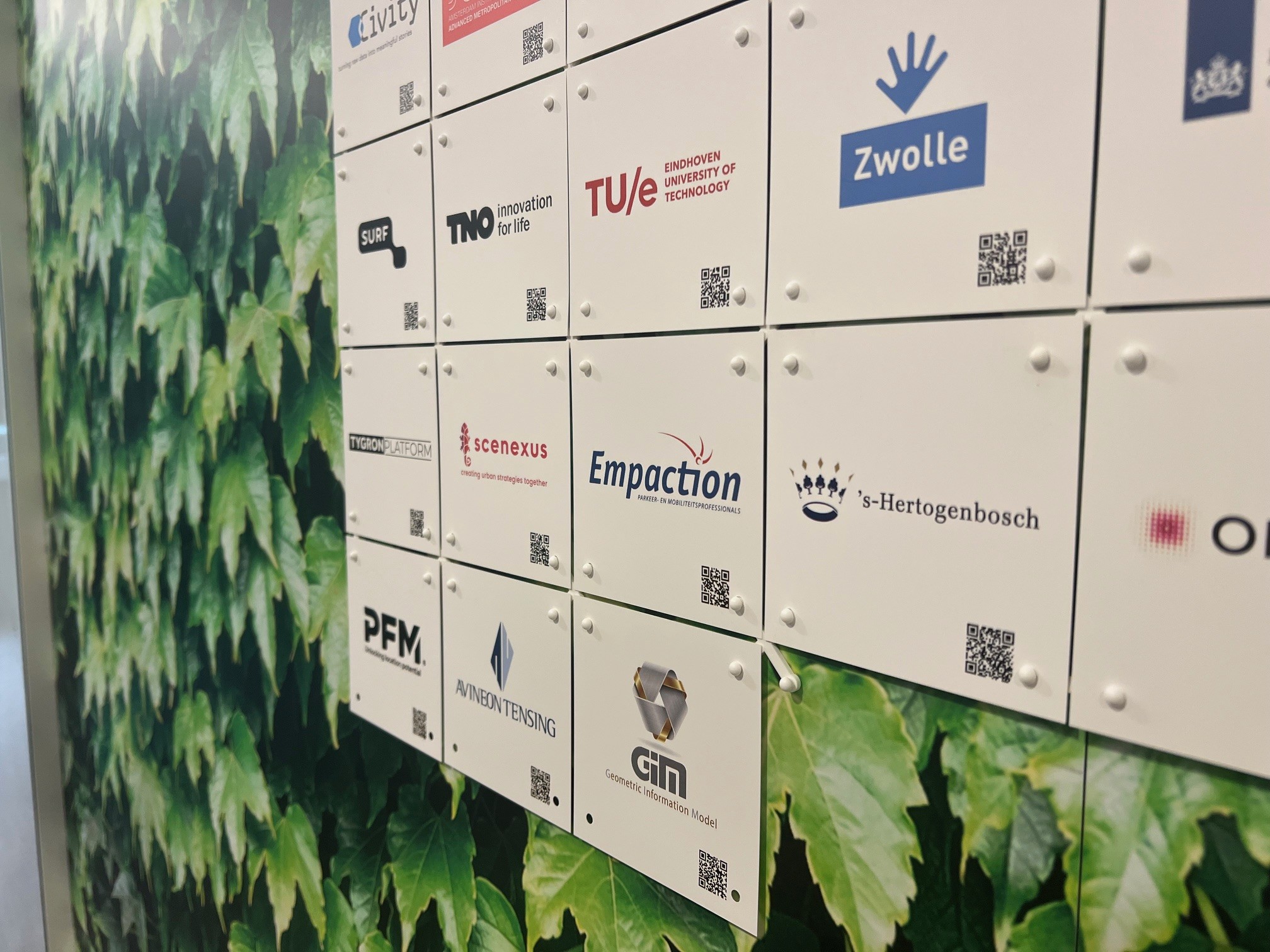 Empaction treedt toe tot het DMI-ecosysteem